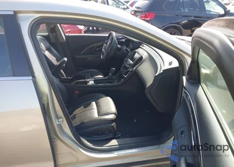 2016 Buick Lacrosse Leather z USA, uszkodzony, nr VIN 1G4GB5G33GF130637